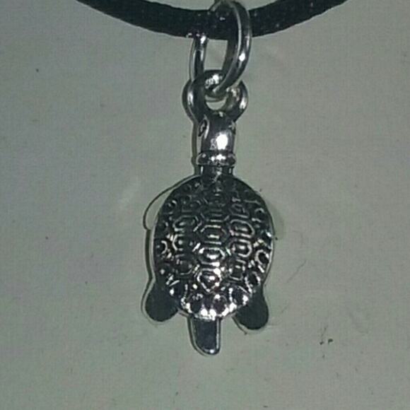 Hand Crafted Necklace Tortoise Silver Silk Cord #8 - Picture 4 of 4